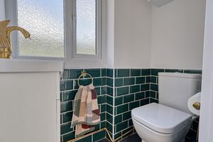 WC- click for photo gallery